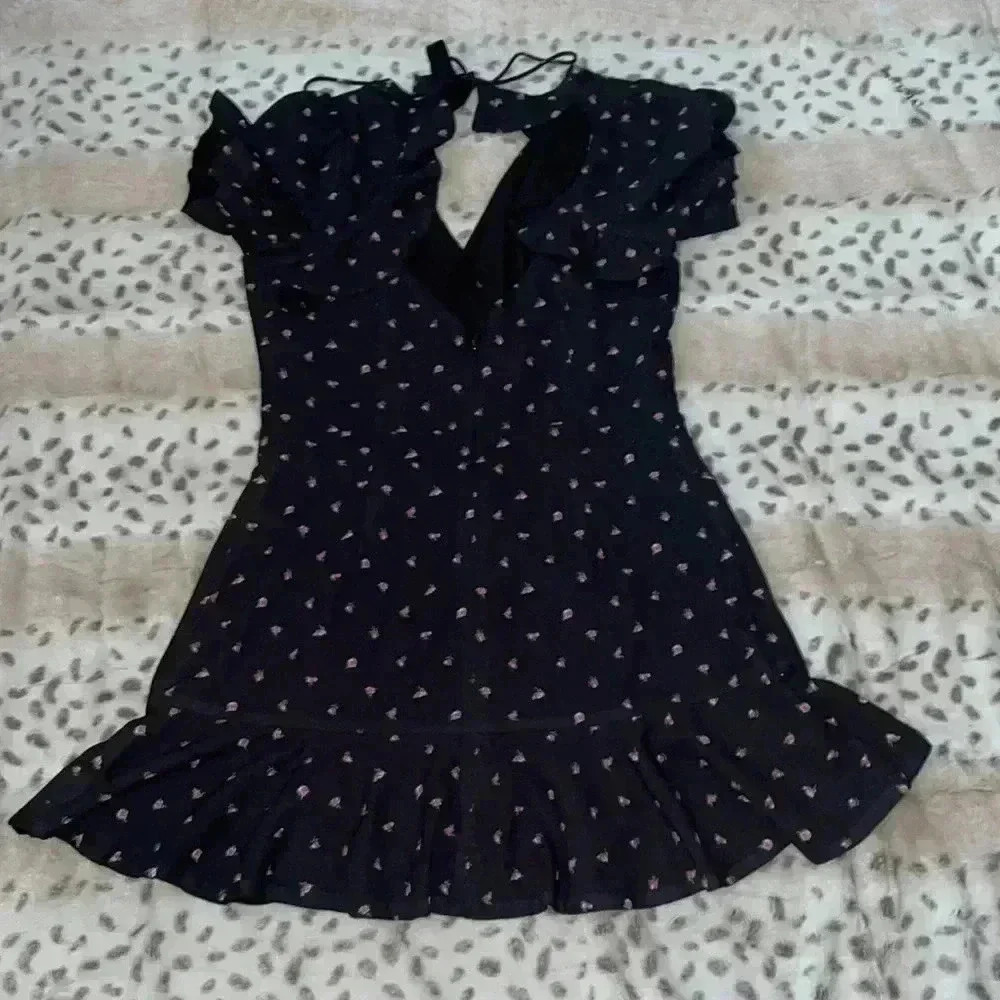 Adelyn Rose Dress - Picture 2 of 4